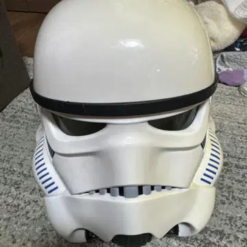 스톰 트루퍼 헬멧