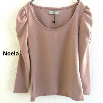 미사용 새상품 Noela 핑크 파워숄더 티셔츠 깔끔한 미인백화