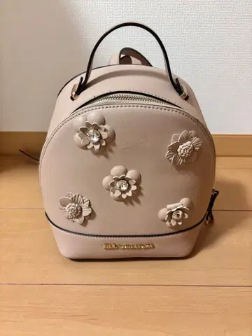 질 바이 질 스튜어트 백팩 백