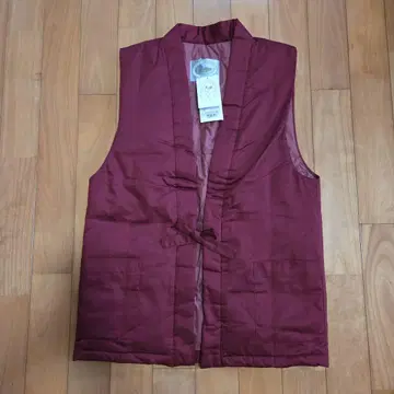 버건디 노카라 다운 베스트 프리 사이즈