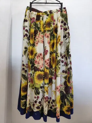 해바라기 무늬 플리츠 스커트