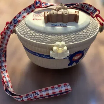 Cape Coat 캐릭터 바스켓