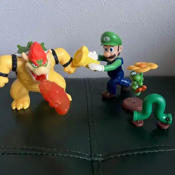 쿠파 루이지 요시 피규어 세트