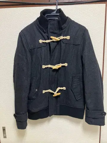 다크 그레이 더플 코트