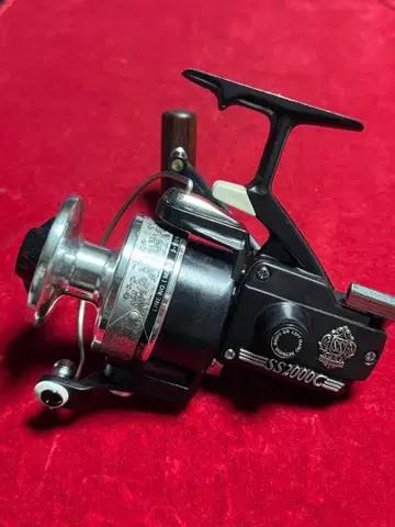 올드 빈티지 다이와 SS2000C 스피닝 릴