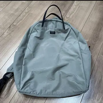 스탠다드 서플라이 와랄루 그레이