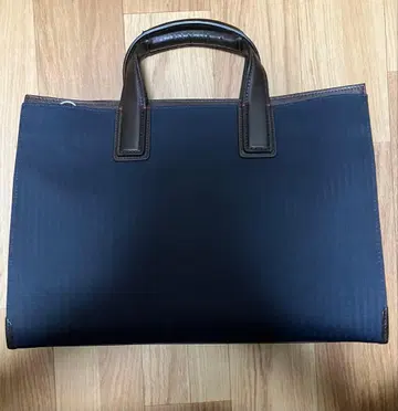다크 네이비 비즈니스 토트백 가죽