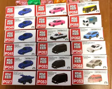 포켓 토미카 18대 + 덤 클리어 카 (12개)