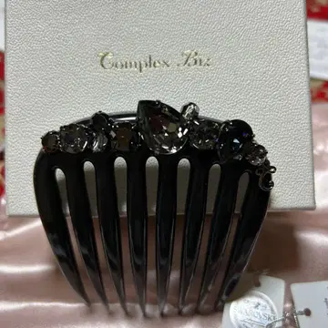 SWAROVSKI 블랙 헤어콤 피어 97 HSK