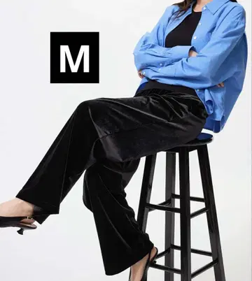 새상품 유니클로 소프트 벨로아 이지 팬츠 M 블랙