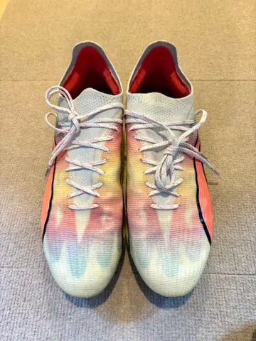 PUMA 축구화 스파이크 그라데이션 컬러