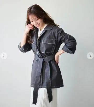 Aimeine 허리 쉐이프 셔츠 자켓