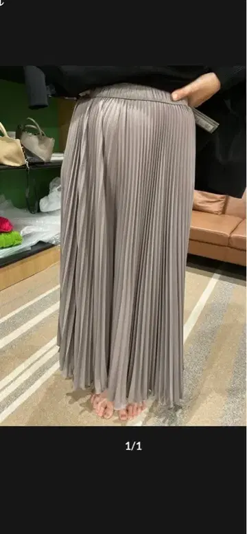 프라이오리티 플리츠 팬츠 모카 레레레