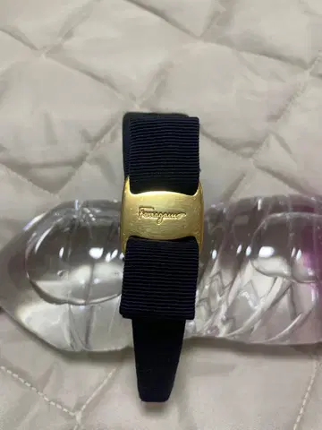 Ferragamo 네이비 헤어밴드