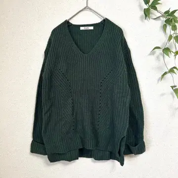Khalita M  V넥 니트 다크 그린 오버 사이즈