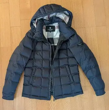 BLACK LABEL 다운 자켓