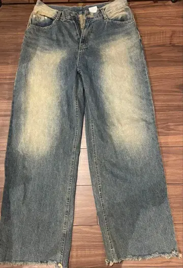 와이드 레그 데님 그라데이션 블루