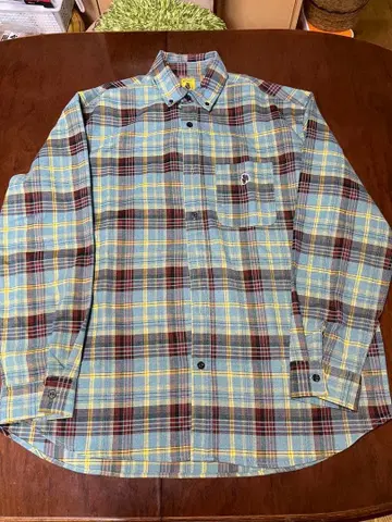 체크 무늬 긴팔 셔츠