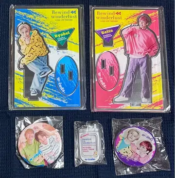 w-inds. 가챠 & 아크릴 스탠드