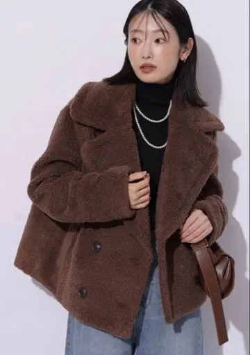 새상품, 택 포함 마이 스트라다 보아 숏코트