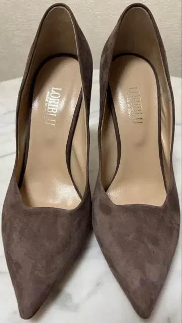 LORIBLU 브라운 스웨이드 하이힐 36.5