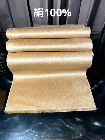 새상품급 실크 100 머플러입니다 ADMJ, 아타오 좋아하시는 분