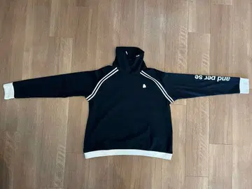 and per se 네이비 셔츠 하이넥