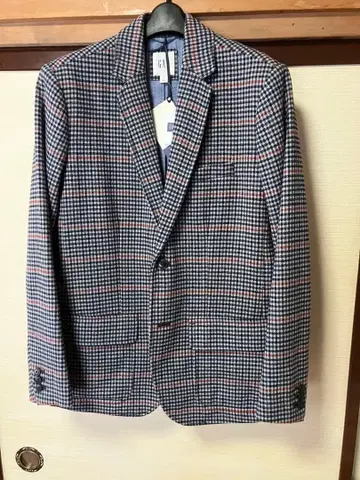 미사용 GAP 체크 무늬 테일러드 자켓 S 사이즈