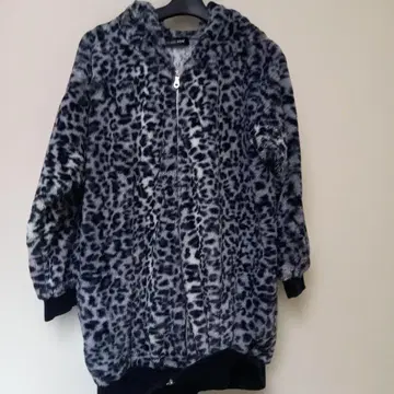 peacenow 플리스 자켓