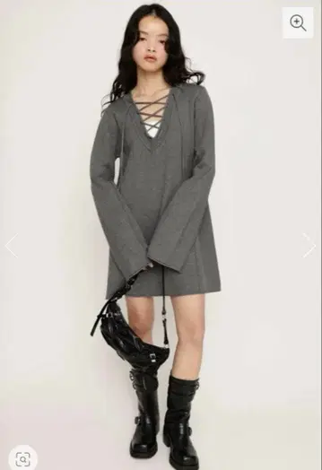 즉시 완판 택 포함 새상품 SLY V/N LACE UP KNIT 원피스