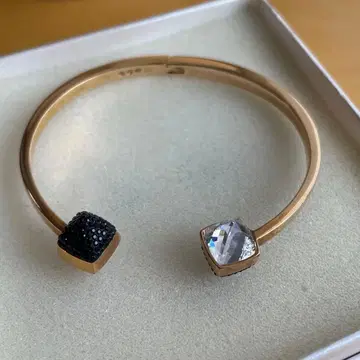 SWAROVSKI 뱅글 #504