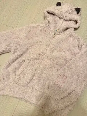 새상품급 젤라또피케 포켓몬 콜라보 푸딩 후드티