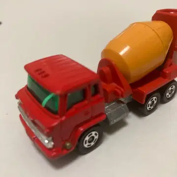 히노 믹서기 트럭 박스 포함