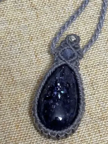 아이올라이트 마크라메 목걸이