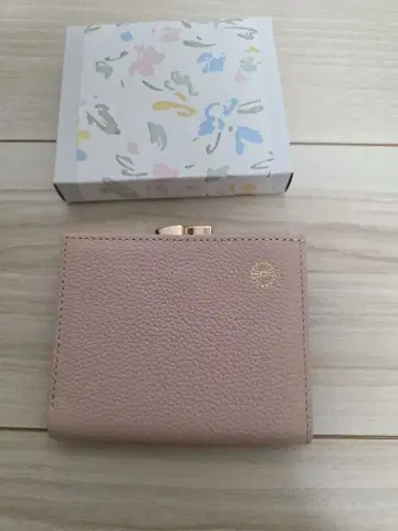 핑크 베이지 황궁 지갑 황궁 가마구치