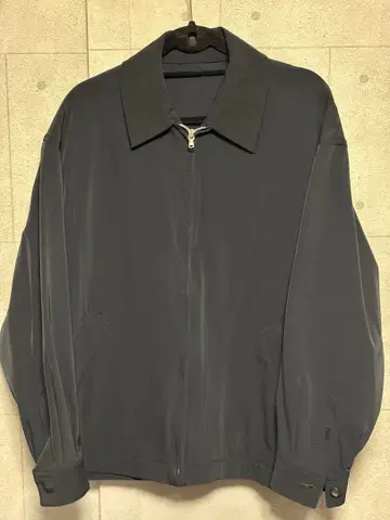 Allege. 블랙 집업 자켓