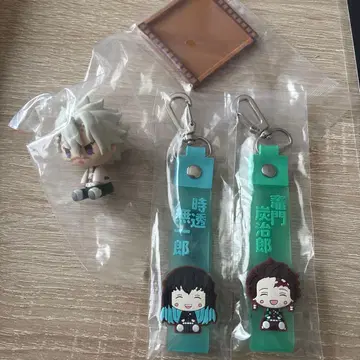 토미오카 기유 렌고쿠 쿄쥬로 아크릴 키링 세트