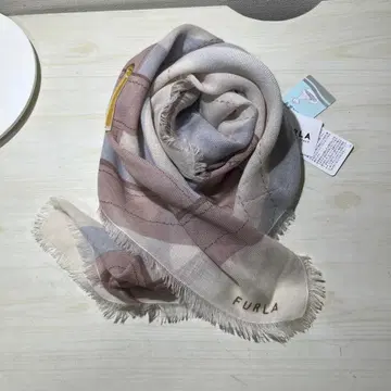 FURLA 워셔블 스카프 스톨