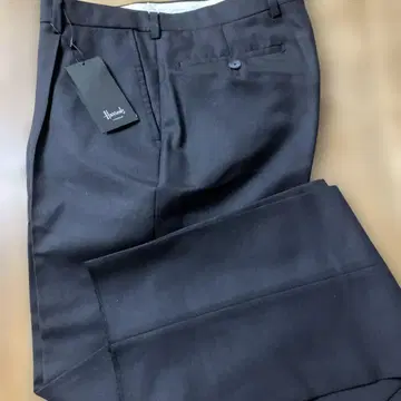 새상품 Harrods 블랙 슬랙스 84cm