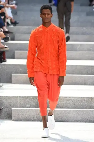 ISSEY MIYAKE MEN 2018 SS 셔츠