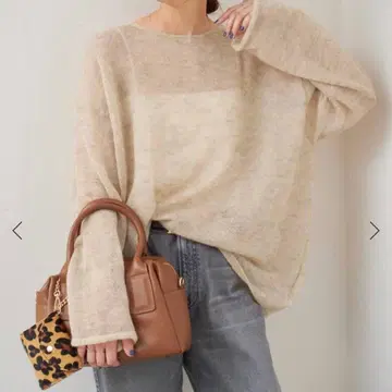 새상품 스픽 앤 스팬 루즈 모헤어 믹스 보트넥 니트