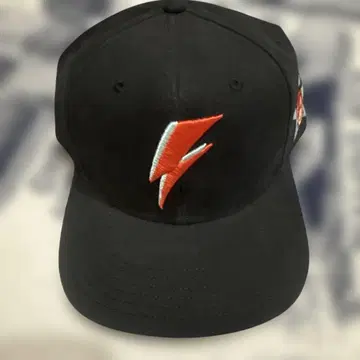 아메리칸 니들 데이빗 보위 캡