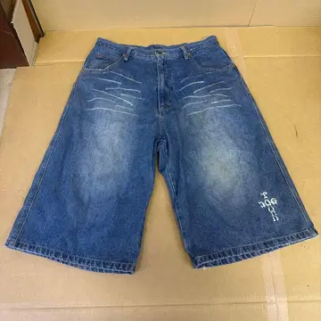 DOG TOWN 흑룡 블랙 드래곤 자수 데님 숏팬츠