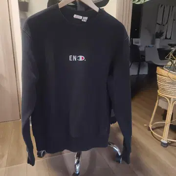 Champion END 로고 블랙 맨투맨 M