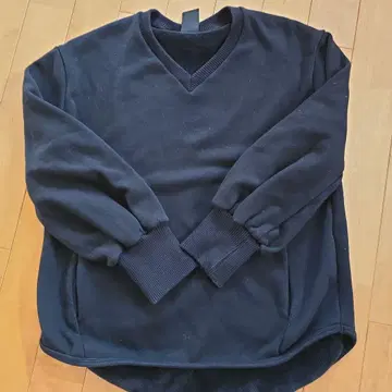 블랙 V넥 트레이닝복 사이즈 38