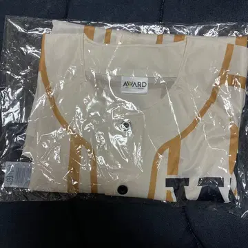 WEST. AWARD 투어 T셔츠 10th 욧샤츠 티셔츠 미사용