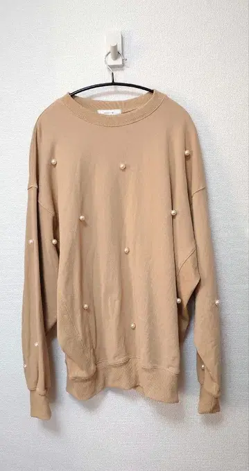 marryme 펄 장식 트레이닝복 베이지