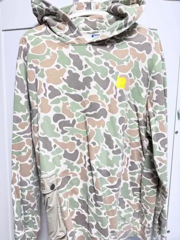UNDEFEATED 카모플라쥬 패턴 후드티 L