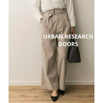 새상품급 어반 리서치 도어스 코듀로이 벨트 와이드 팬츠 M