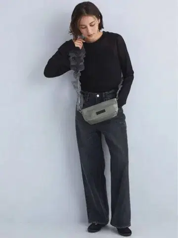 HELOYSE 프릴 숄더백 그레이